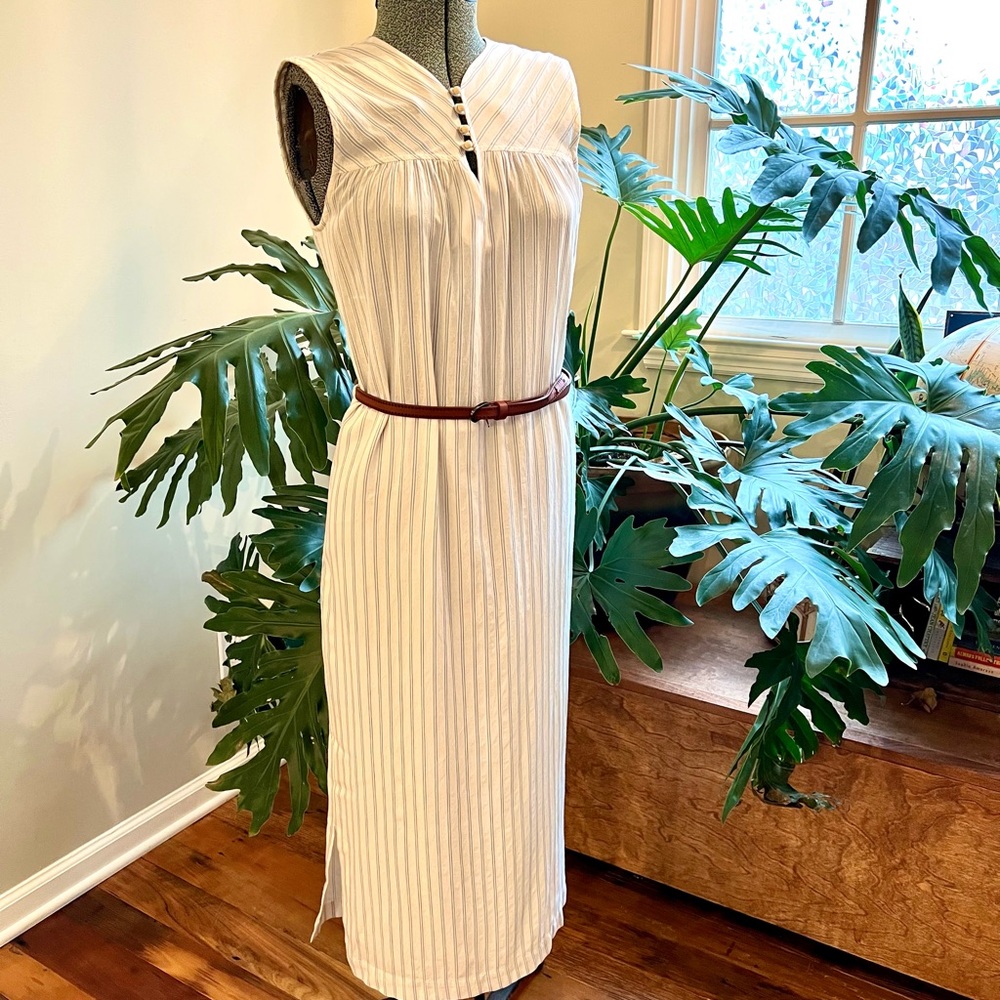 Designer Stripped Sleeveless Midi Dress w/ Keyhole Neckline by Tinsels
